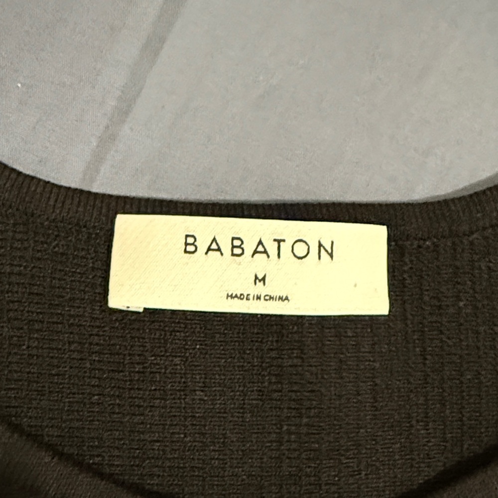 Babaton Black Ribbed Crop Top - Picture 12 of 15